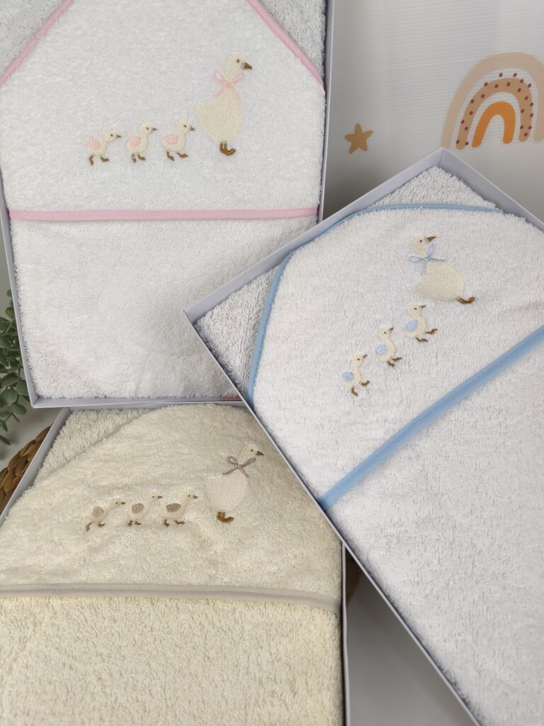 Capas de Baño Colección Mamá Oca