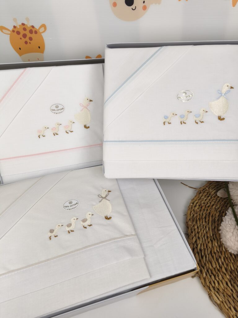 Sábanas de cuna Colección Mamá Oca